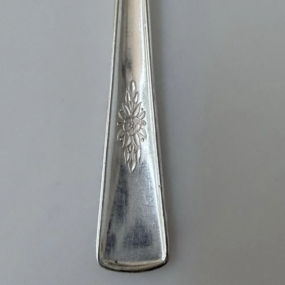 4pc International Silver Camelia Salad Fork 6” Silverplate 1940